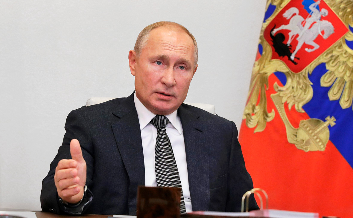 Путин: жестких и тотальных ограничений в России из-за коронавируса не планируется