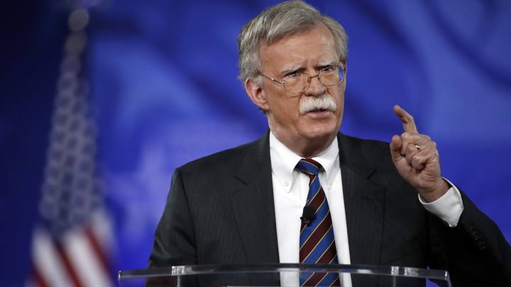 Болтон заявил, что США продолжат вводить санкции против Ирана 