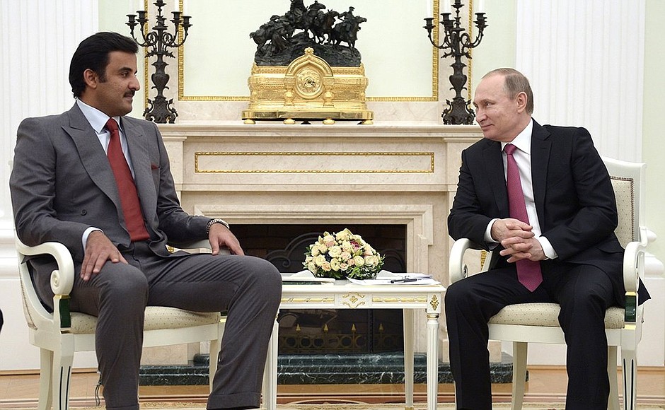 Путин и эмир Катара обсудили ситуацию на Ближнем Востоке