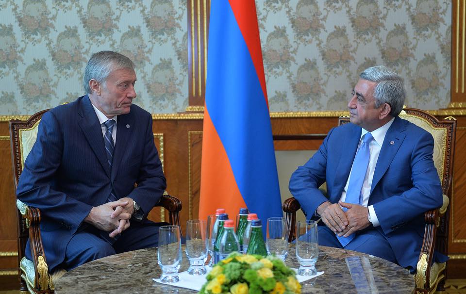 Политолог: У Армении есть возможность проверить ОДКБ на прочность 