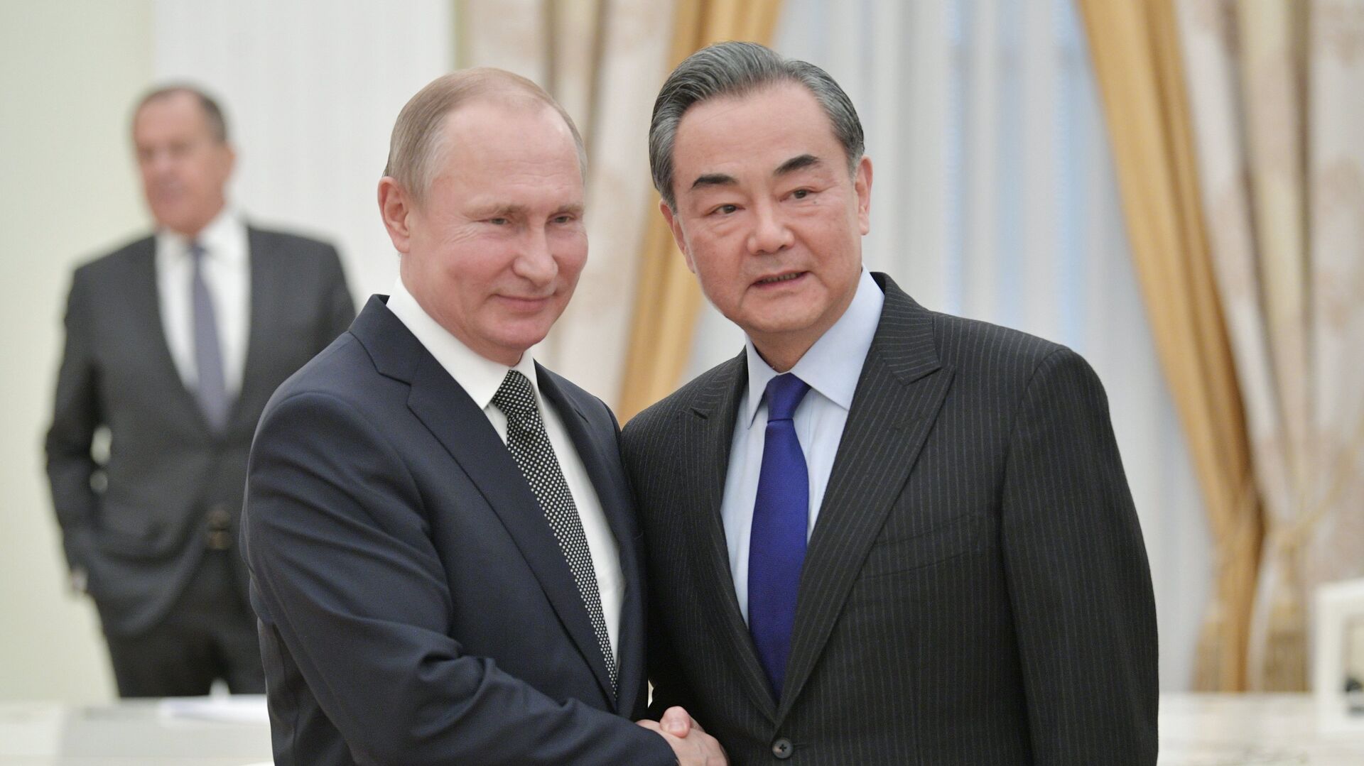 Владимир Путин высоко оценил сотрудничество России и Китая