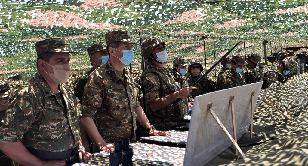 Начальник Генерального штаба Вооруженных сил Армении посетил 4 и 5 армейские корпуса