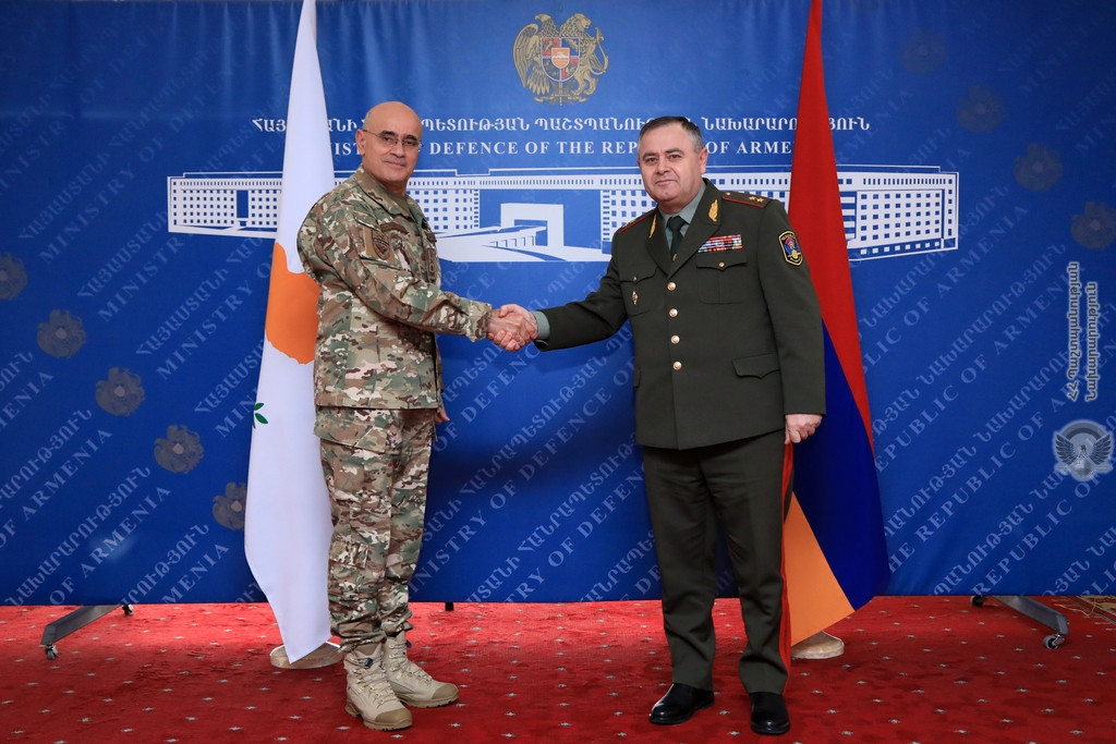 Армения и Кипр расширяют сотрудничество в военной сфере