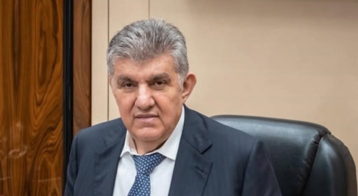 Ара Абрамяна заменят