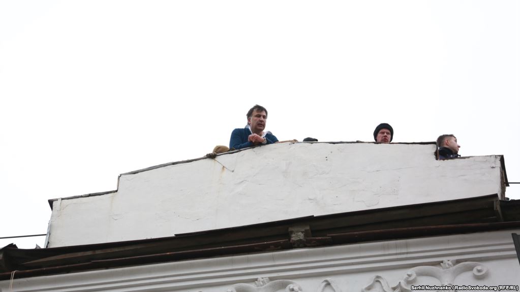 После задержания Саакашвили в Киеве начались столкновения его сторонников с полицией
