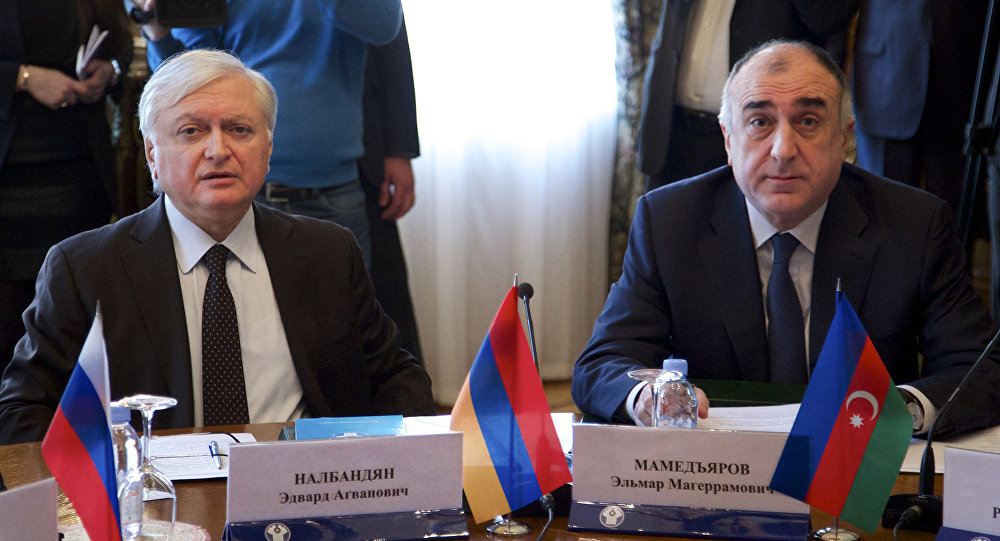 Главы МИД Армении и Азербайджана обсудят в Москве карабахский конфликт