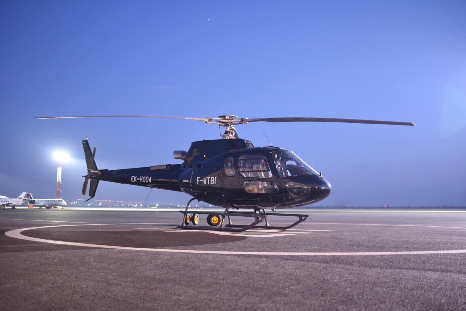 Первый вертолет для санитарно-авиационной службы прибыл в Армению