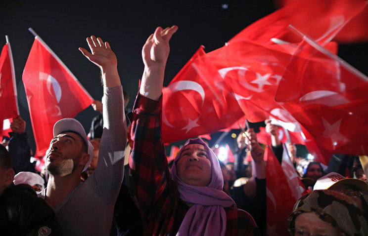Сторонники Эрдогана победили на конституционном референдуме в Турции