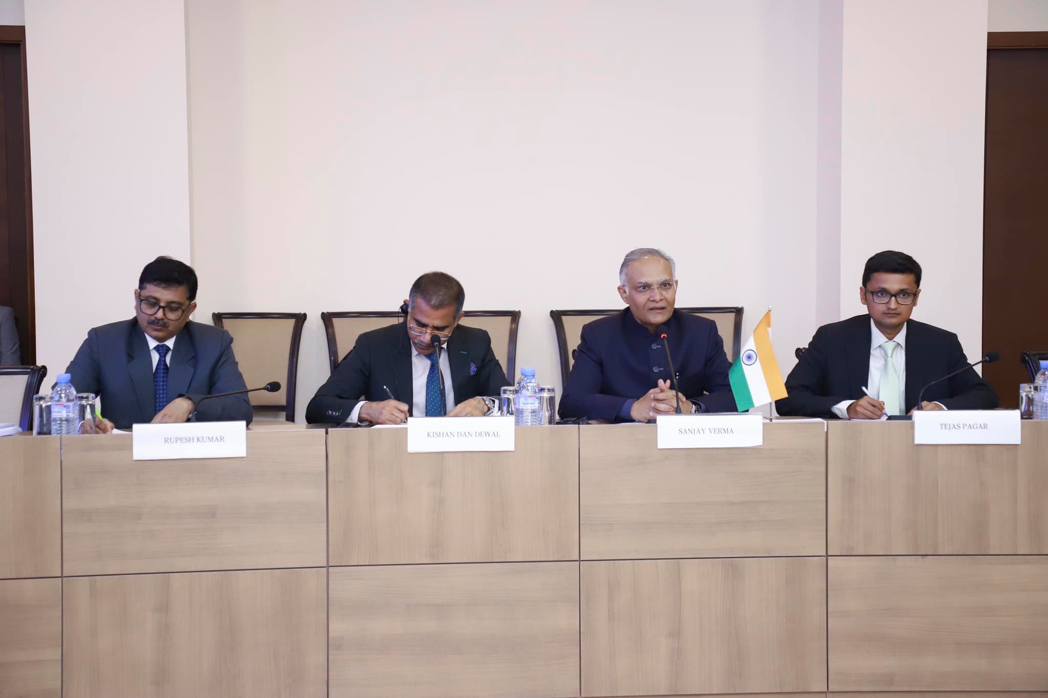 Мирзоян и Верма приняли участие в 8-м заседании армяно-индийской межправкомиссии