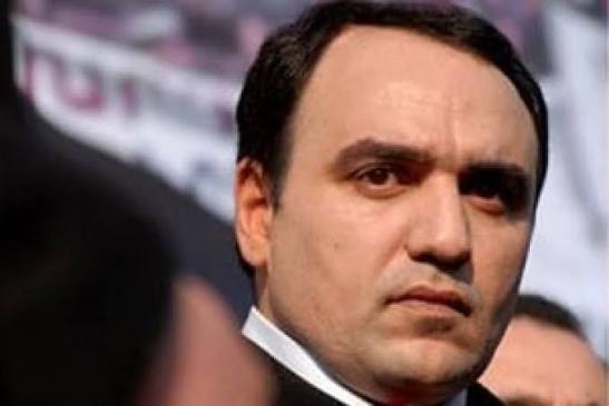 Արթուր Բաղդասարյանի անշարժ, շարժական գույքը և գումարները արգելանքի տակ են. ՀԿԱԾ
