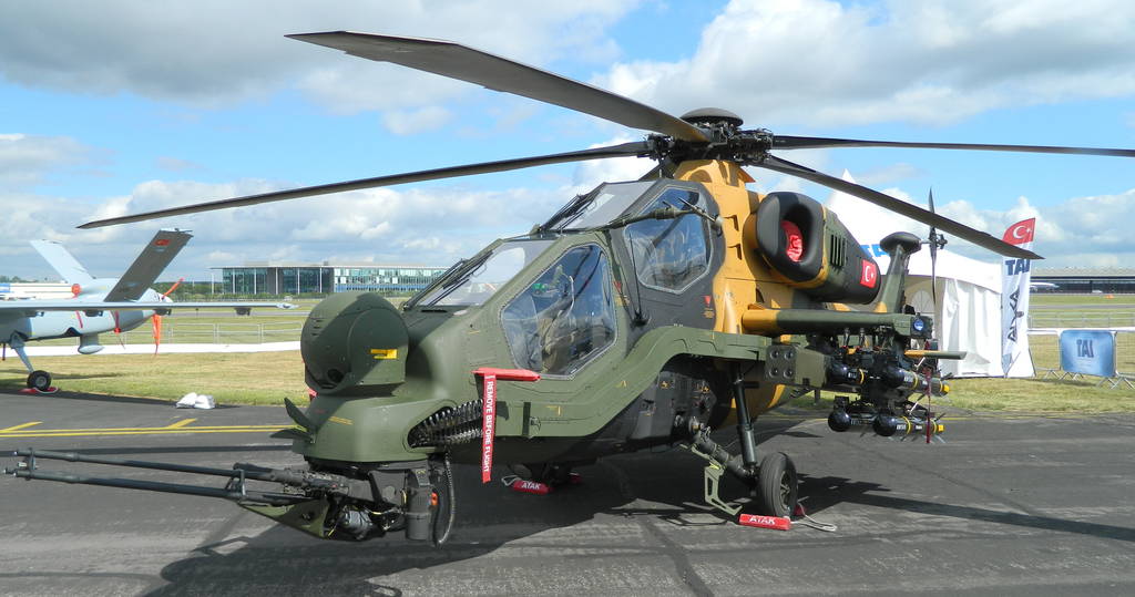 Турция поставит в Азербайджан 60 боевых ударных вертолетов AgustaWestland-TAI