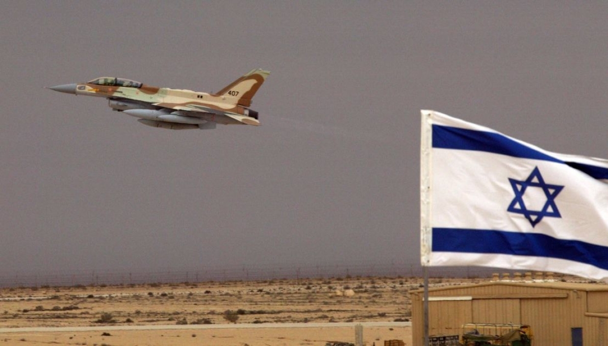 ВВС Израиля нанесли удары по базе ХАМАС в секторе Газа