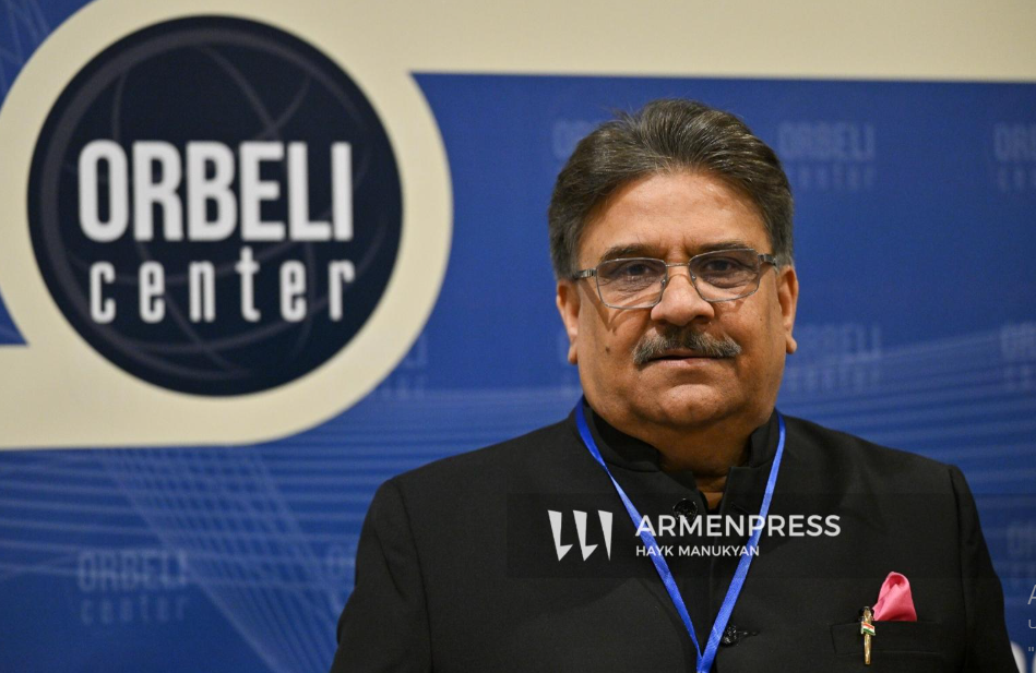  Открытие коммуникаций на Южном Кавказе выгодно и Индии: индийский дипломат 