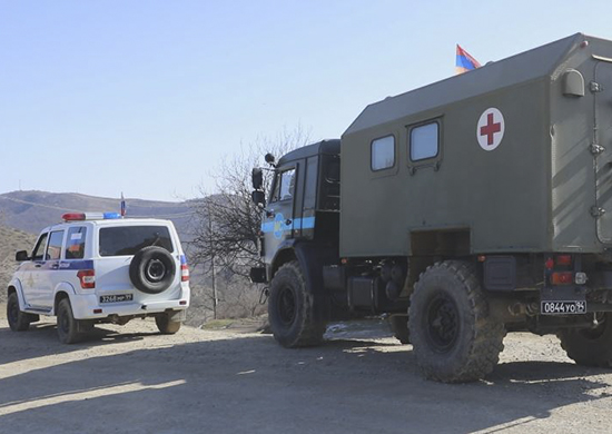 Военврачи РМК оказали квалифицированную медицинскую помощь около 50 жителям Карабаха