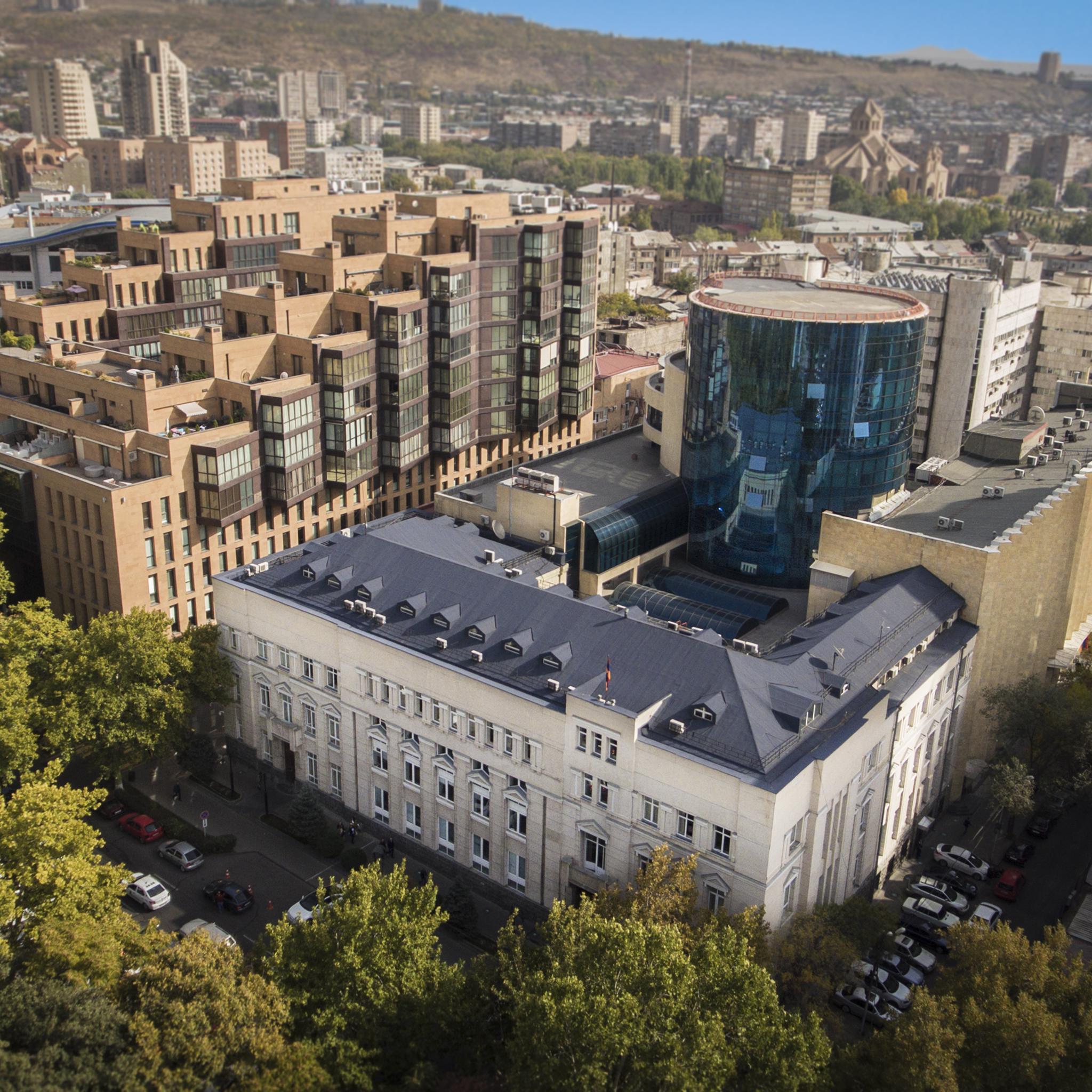 Центробанк Армении снизил ставку рефинансирования на 0,5%
