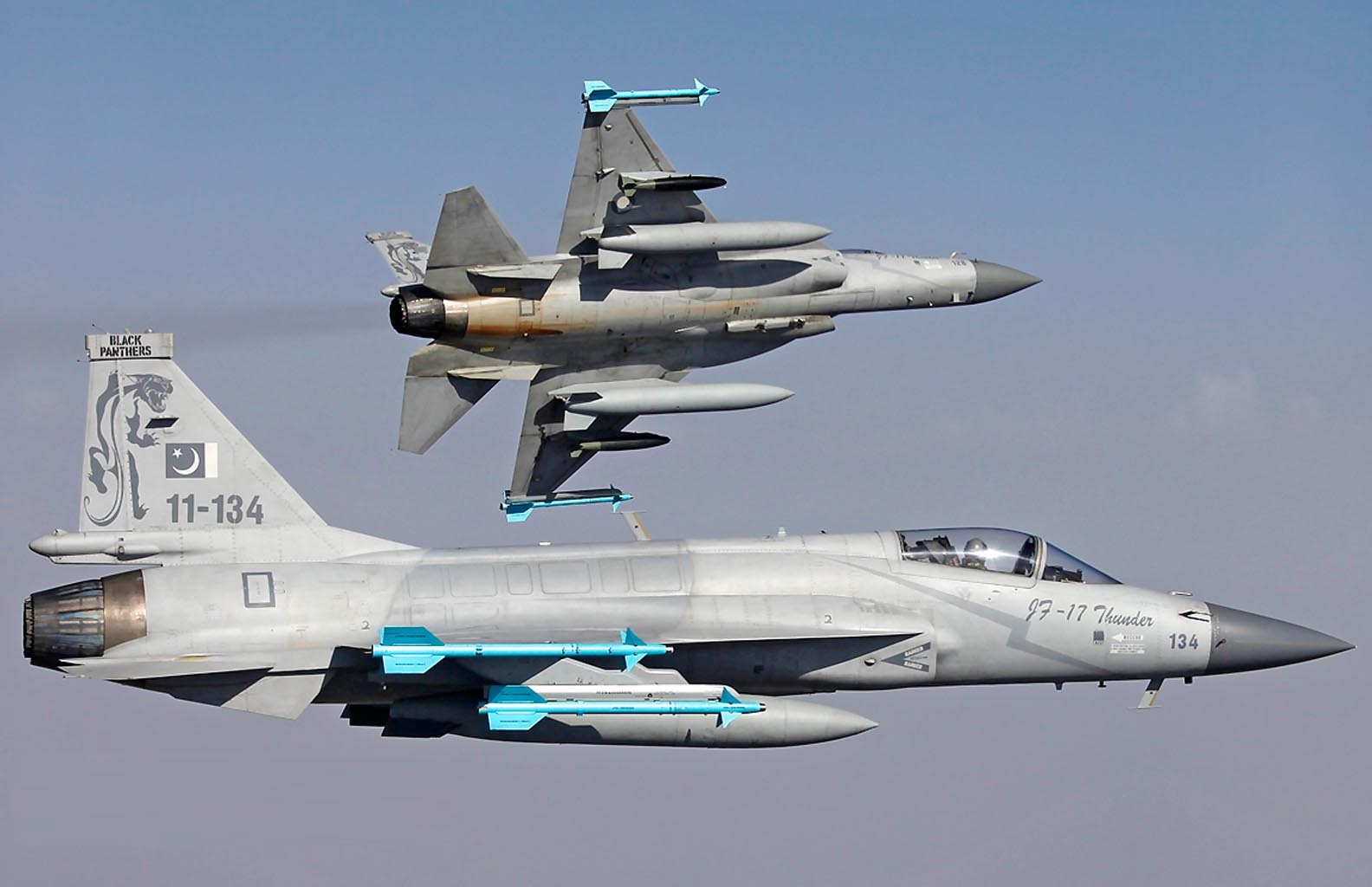 Азербайджан выразил заинтересованность в покупке пакистанских истребителей JF-17 Thunder