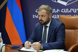 Պապոյանը հրավեր ստացել է. պարզաբանում