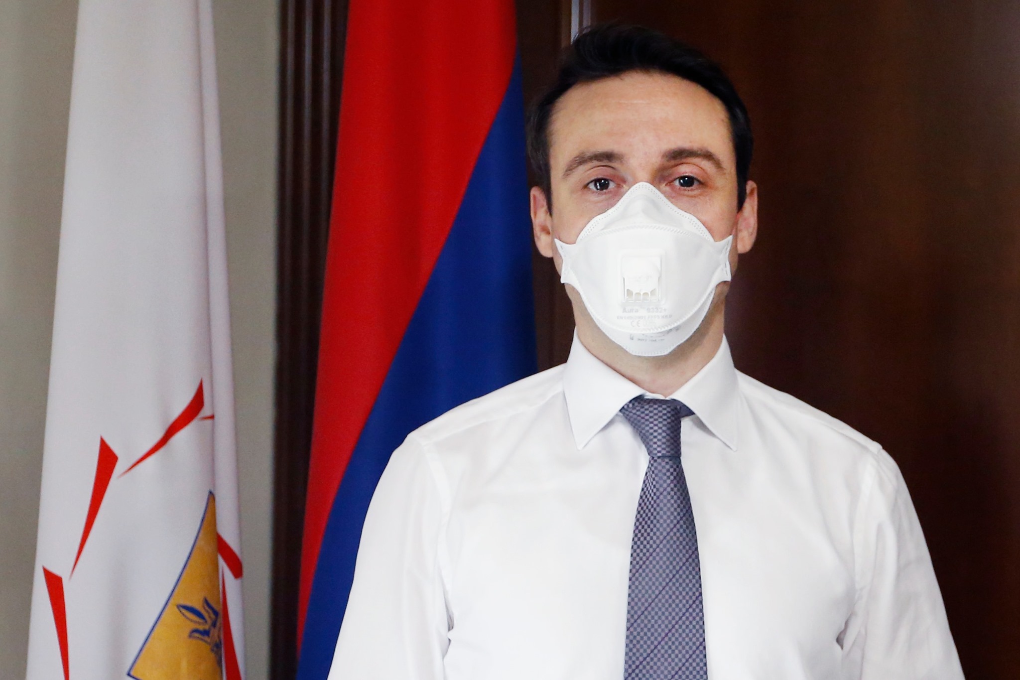 Мэр Еревана снова ушел в отпуск