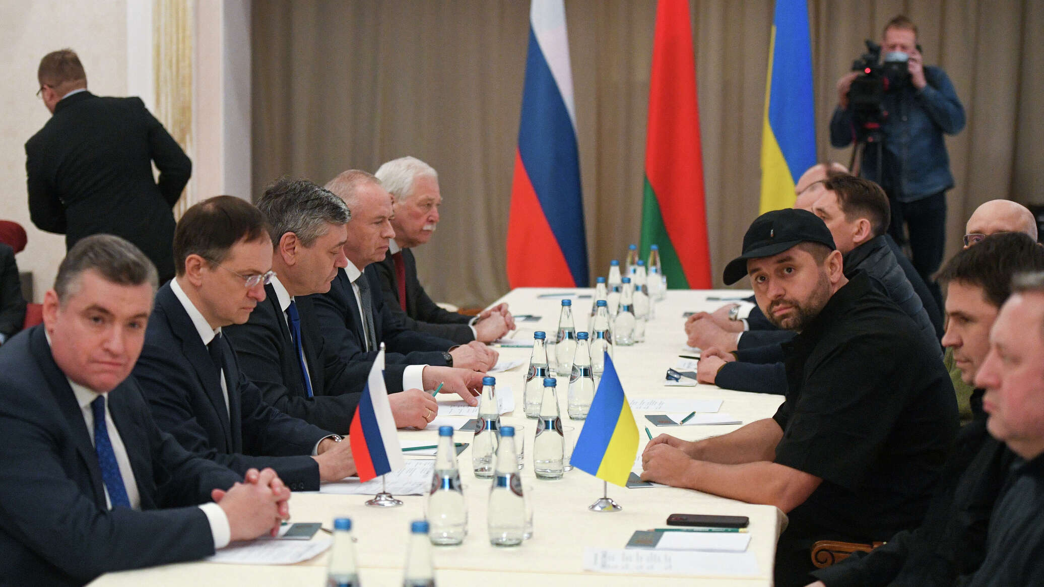 Переговоры между Россией и Украиной закончились без договорённостей 