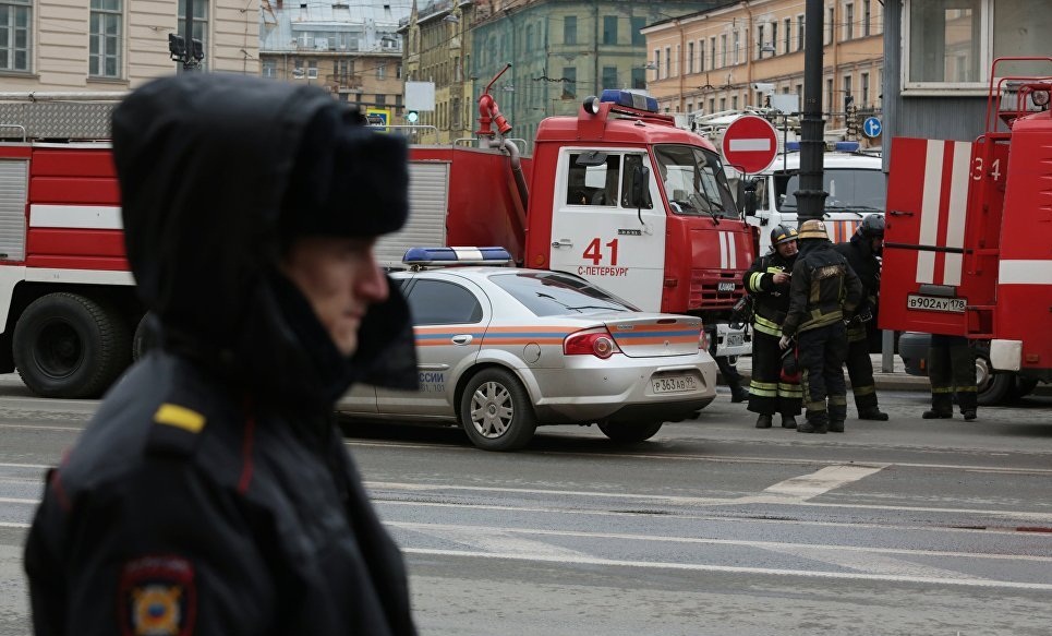 По делу терракта в метро Санкт-Петербурга в розыск объявлены два человека (фото)