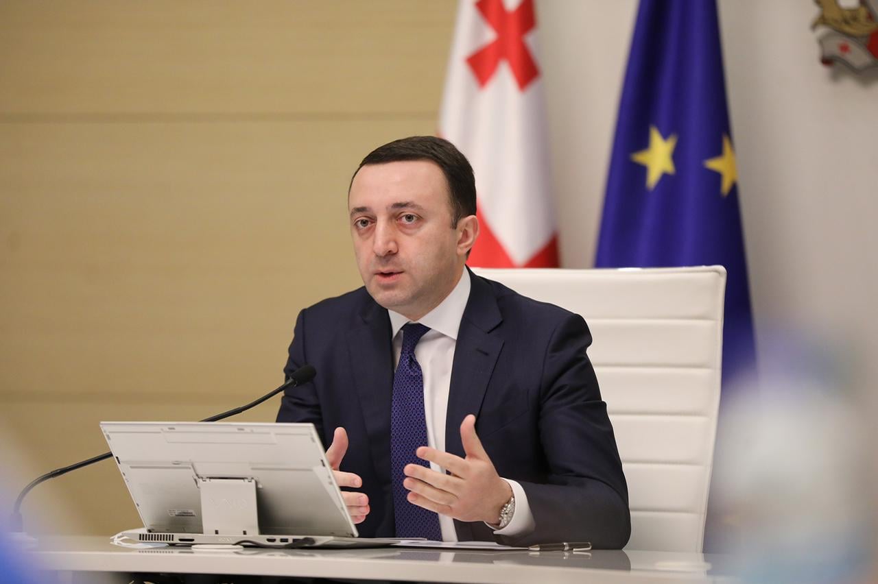 Премьер Грузии пригрозил Саакашвили арестом по приезде в страну
