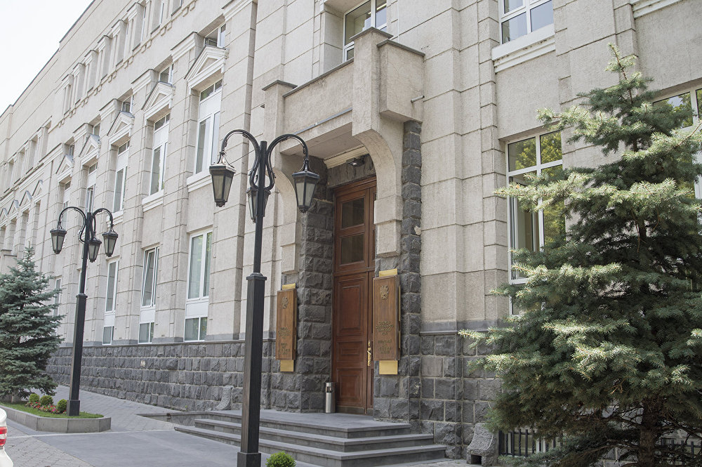 Парламент избрал члена Совета Центробанка Армении