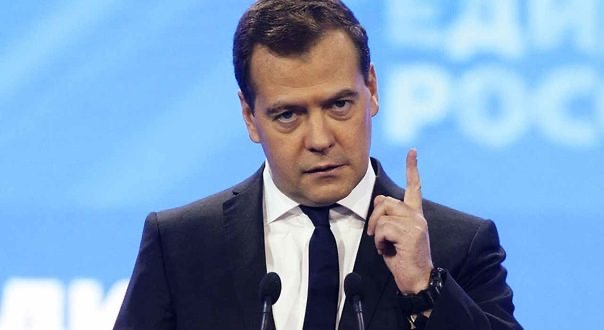 Медведев: миру угрожают масштабный продовольственный и валютно-финансовый кризисы