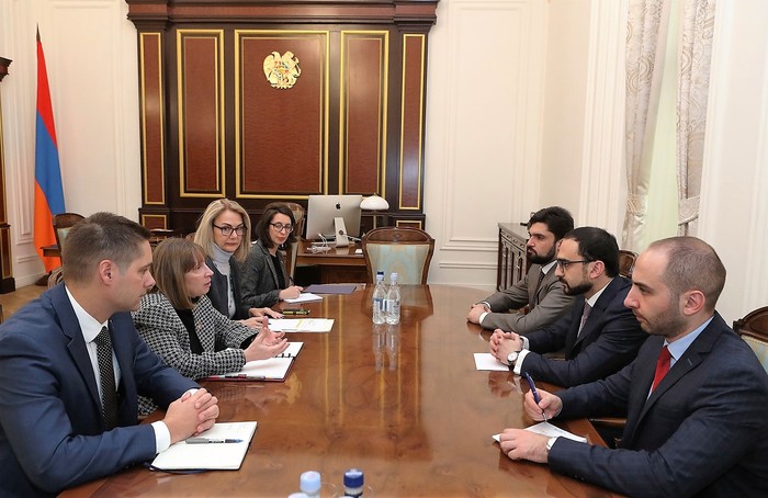 США поддерживает демократические и экономические реформы Армении - посол