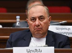 ՔԿ-ն՝ Արմեն Չարչյանի աշխատասենյակը խուզարկելու մասին