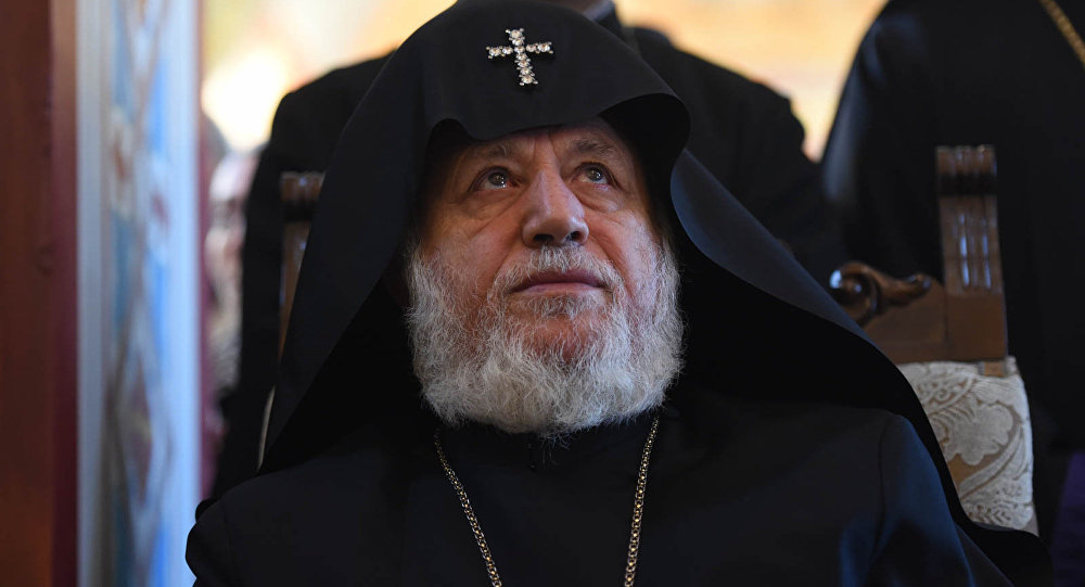 Призываем проявить спокойствие, воздержаться от насилия: Католикос всех армян