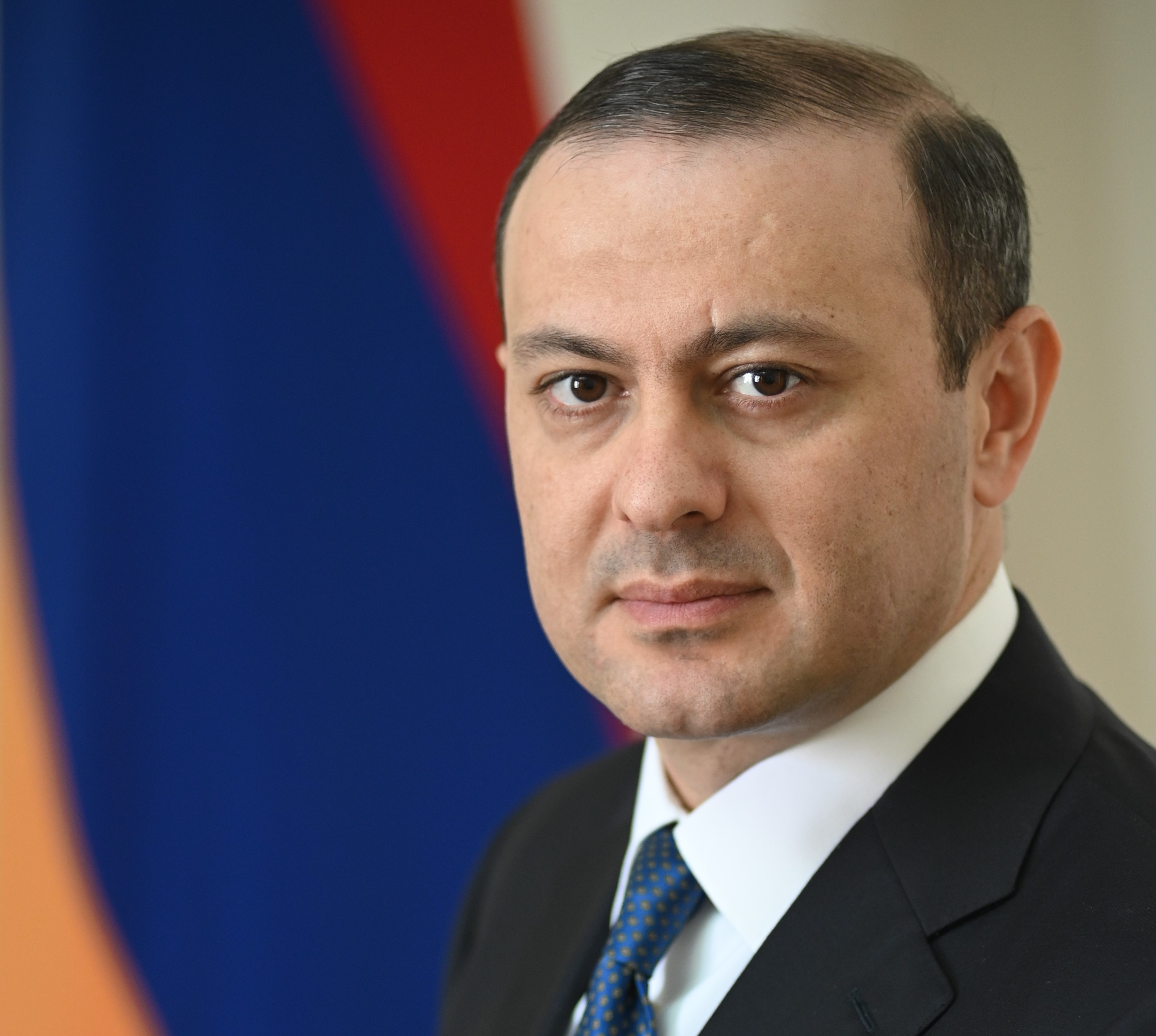 Бойкот продолжается: секретарь Совбеза Армении не поедет в Санкт-Петербург