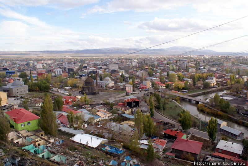 Около 3 тыс турок-месхетинцев будут переселены из Донбасса в провинцию Карс