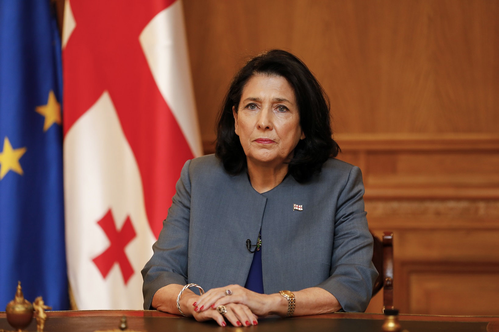 Президент Грузии подписала указ о продлении чрезвычайного положения до 10 мая