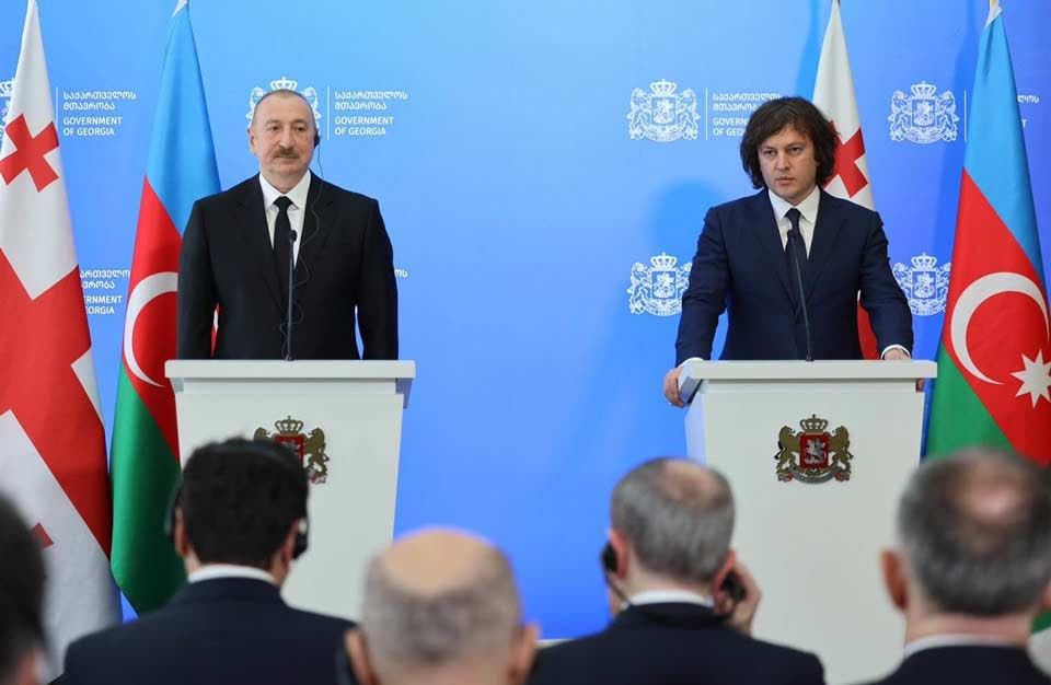 Алиев в Тбилиси: официальная повестка и политические акценты за её пределами 