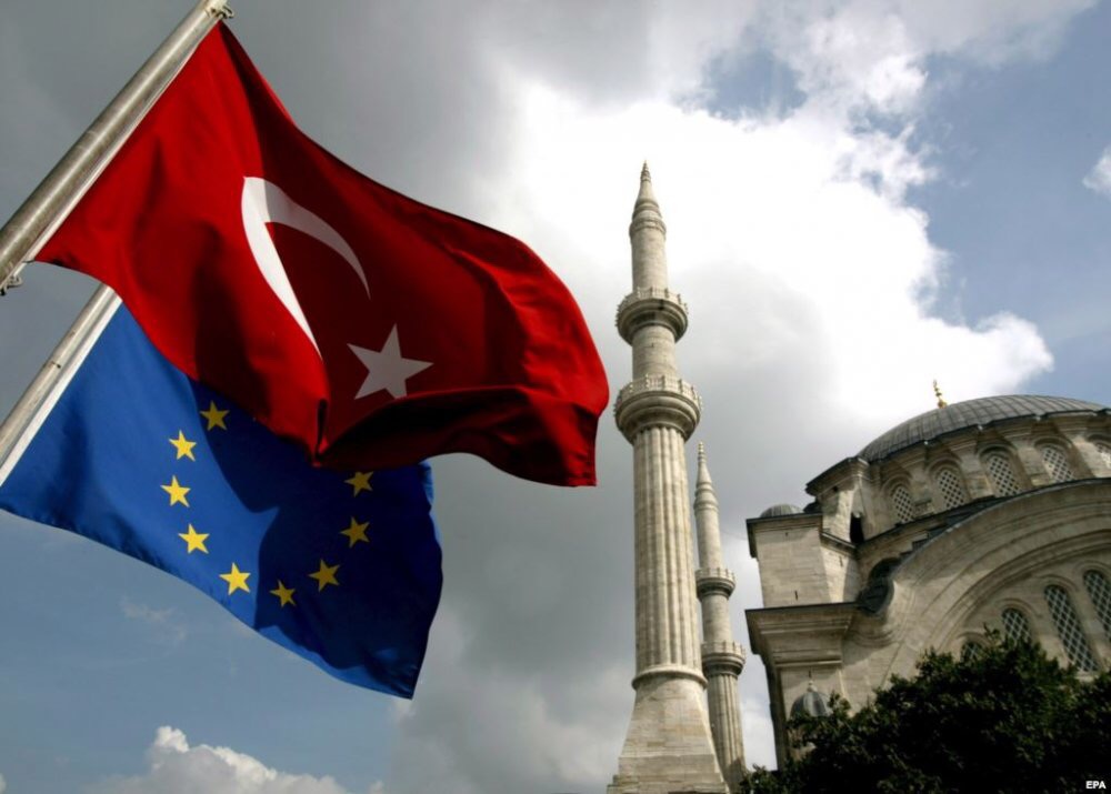 Греция и Кипр не против членства Турции в ЕС