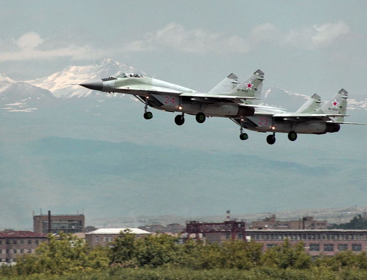 Россия может использовать аэродромы в Армении для поддержки своих действий в Сирии - эксперт 
