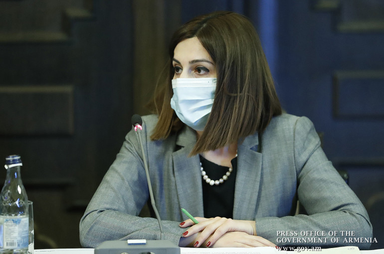 Карантин в Армении будет продлен на 6 месяцев, а вопрос вакцинации ужесточат - министр 