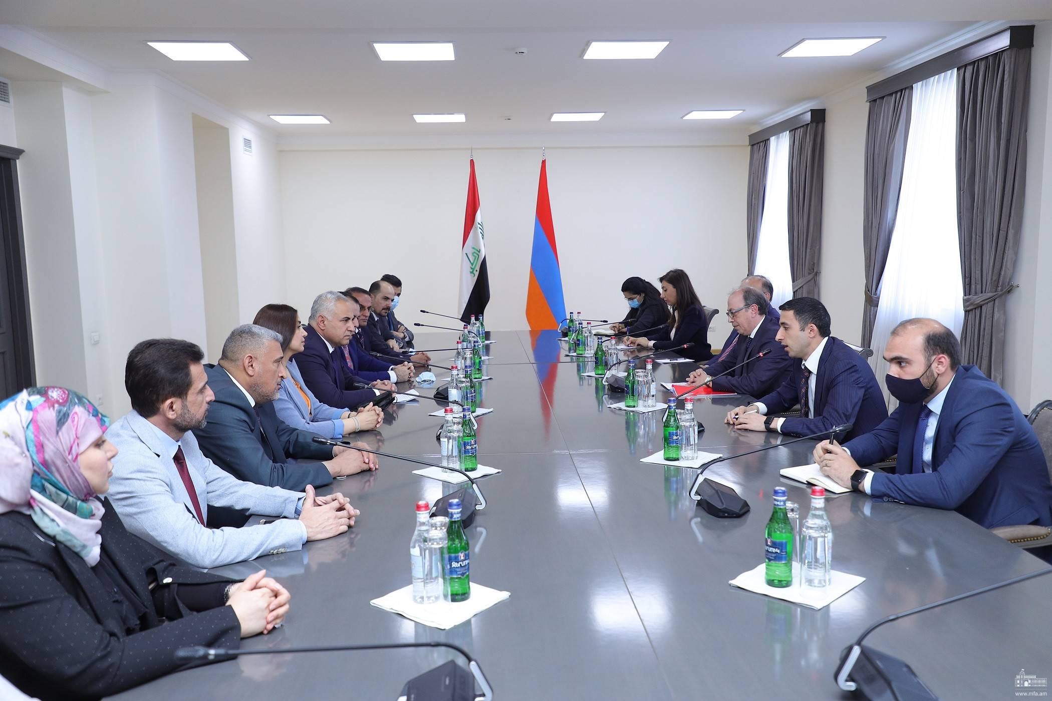 В МИД Армении обсудили ряд вопросов армяно-иракской двусторонней повестки дня
