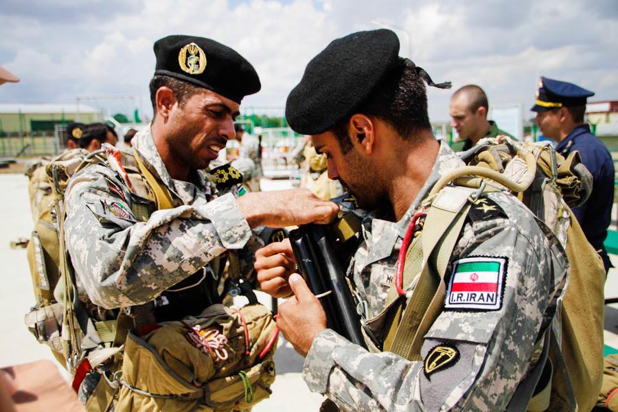  Иран не напугаешь складами оружия в соседних странах – замминистра обороны ИРИ