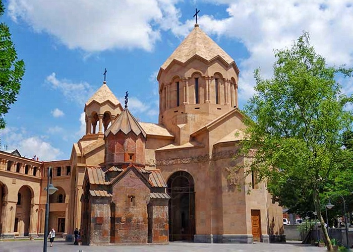 Ավագ չորեքշաբթին հիշատակն է արարչության չորրորդ օրվա