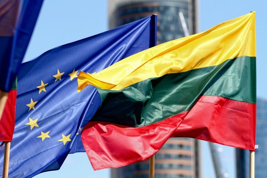 Литва обещает не вводить санкции против Белоруссии, если Минск остановит поток мигрантов