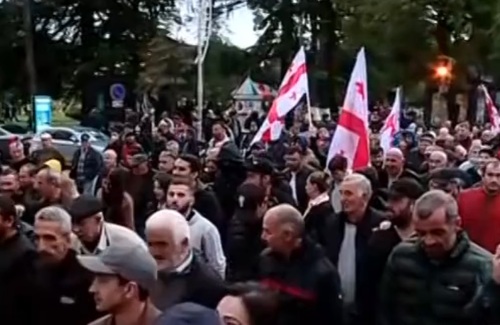 В Батуми на акции задержали 25 сторонников Саакашвили