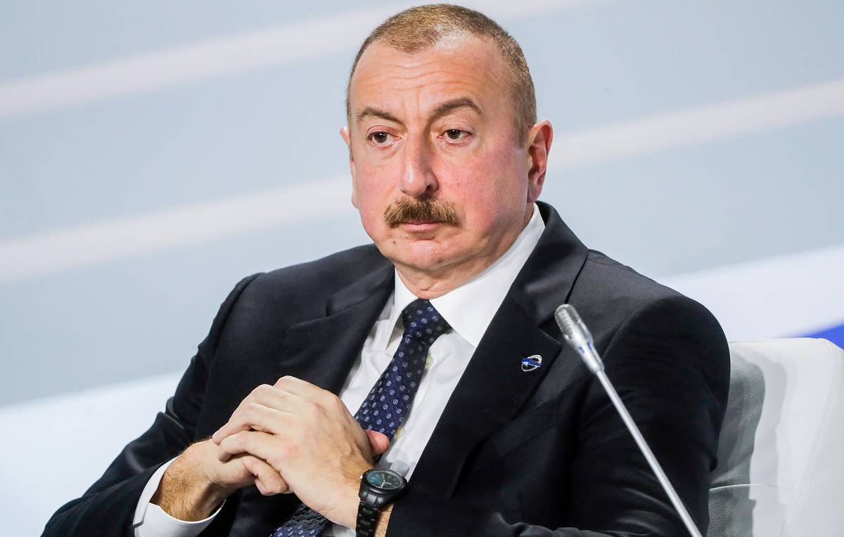 Verelq News | Алиев не исключил введения в стране чрезвычайного положения из-за коронавируса