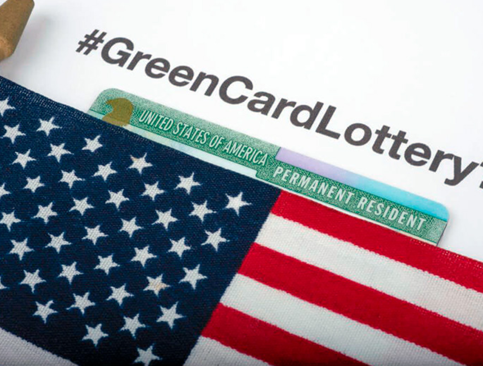 США ввели оплату за участие в лотерее Green Card
