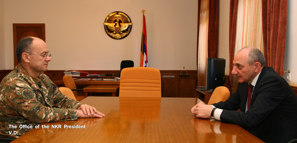 Президент Нагорного Карабаха и министр обороны Армении обсудили ситуацию в зоне конфликта