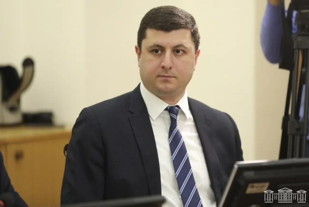 Власть уничтожает Арцах, выполняя азербайджанский ультиматум