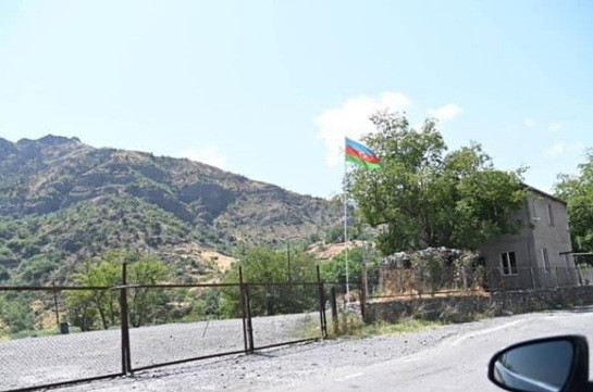 Ադրբեջանը որոշել է Հայաստանի հետ սահմանին երկու նոր անցակետերի գտնվելու վայրը