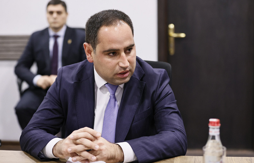 Դավիթ Խուդաթյանը  նոյեմբերի 2-ին կմեկնի Աբու Դաբի