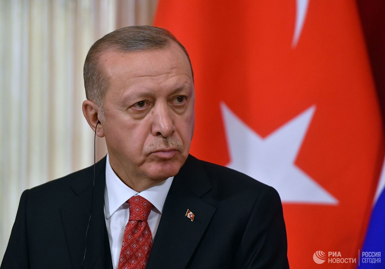 Эрдоган: Турция проведет военную операцию против курдов на севере Сирии