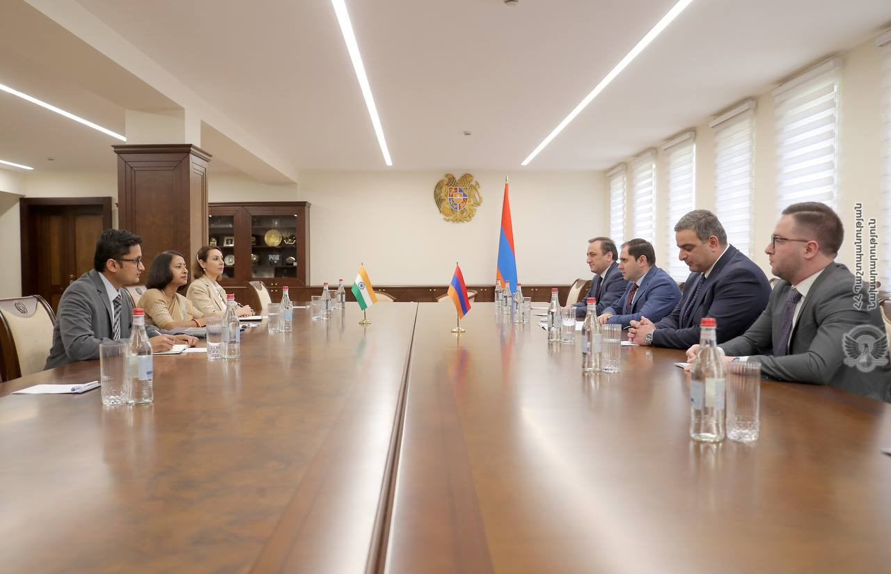 Սուրեն Պապիկյանը և Հնդկաստանի դեսպանը քննարկել են համագործակցության հարցեր